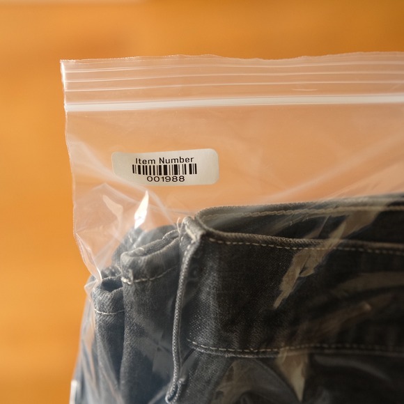 Guess USA Black Denim Jeans W34 L32 Y2K Utility Vintage Straight Leg Streetwear - Picture 10 of 10